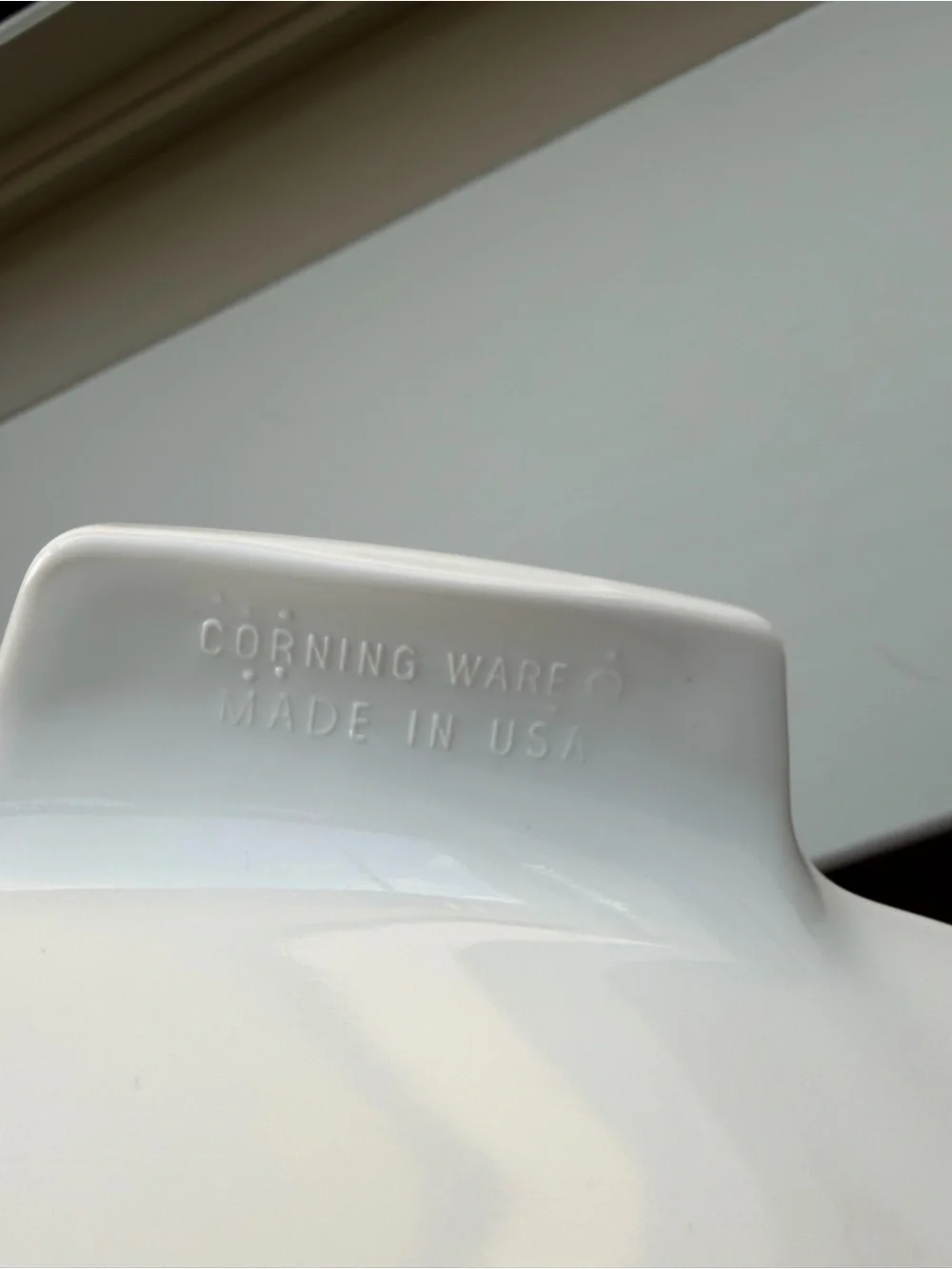 Corningware vintage Classic White Glass Bake Dish with Clear Glass Lid